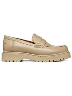 Leder-Mokassins in Beige