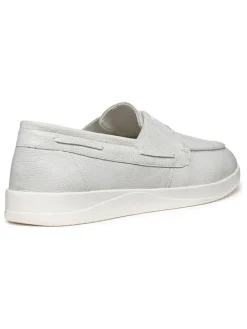 Leder-Mokassins in Weiß