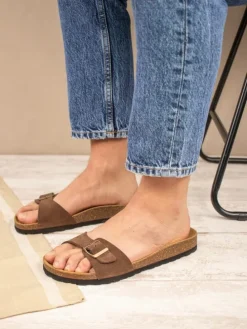 Leder-Pantoletten in Braun