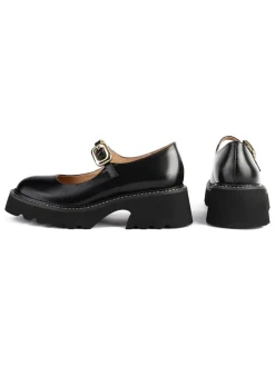 Leder-Pumps in Schwarz