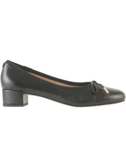 Leder-Pumps in Schwarz