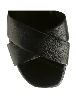 Leder-Sandaletten in Schwarz