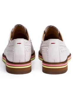 Leder-Schnürschuhe in Creme