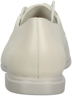 Leder-Schnürschuhe in Creme