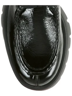 Leder-Schnürschuhe in Schwarz