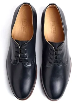 Leder-Schnürschuhe in Schwarz