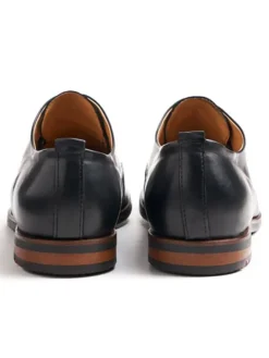 Leder-Schnürschuhe in Schwarz