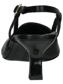 Leder-Slingpumps in Schwarz