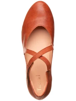 Leder-Spangenballerinas in Cognac