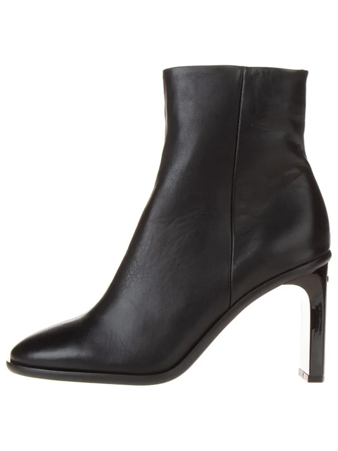 Leder-Stiefeletten in Schwarz