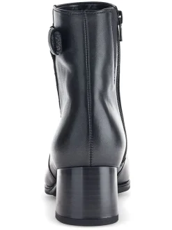 Leder-Stiefeletten in Schwarz