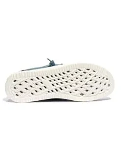 Mokassins in Hellblau