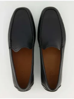 Mokassins in Schwarz