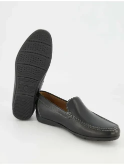 Mokassins in Schwarz