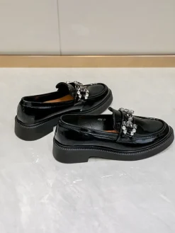 Mokassins in Schwarz