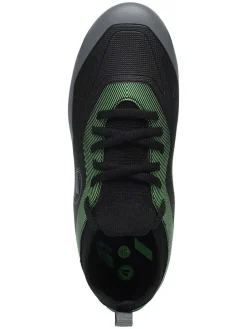 Natur- und Kunstrasen-Fußballschuhe 