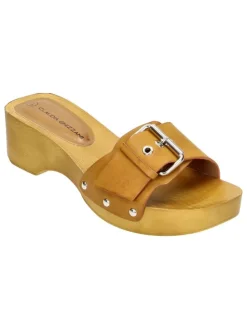 Pantoletten in Hellbraun