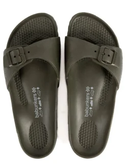 Pantoletten in Khaki