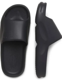 Pantoletten in Schwarz