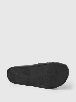 Pantoletten in Schwarz