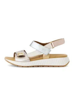 Plateau Sandalen in gold