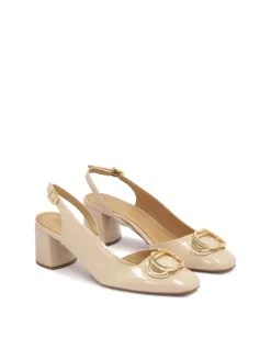 Pumps in Beige