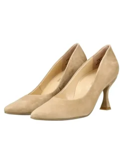 Pumps in Beige