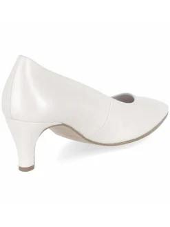 Pumps in weiss