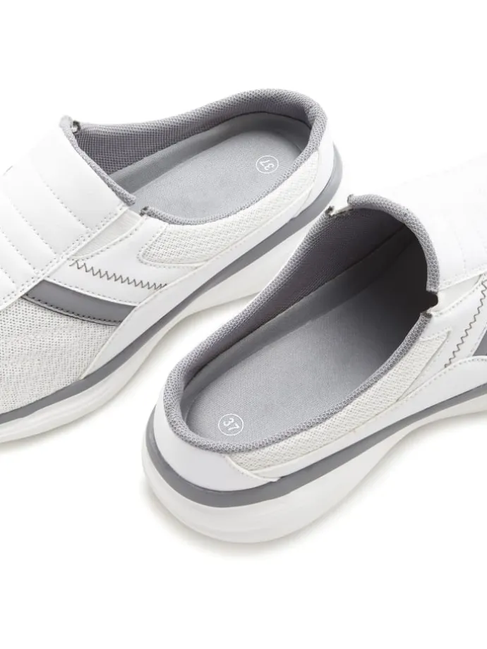 Sabot in weiß / hellgrau