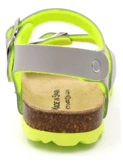 Sandalen in Grau/ Limette