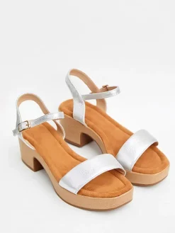 Sandaletten in Silber