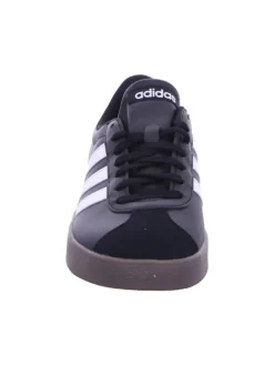 Schnürhalbschuh in schwarz