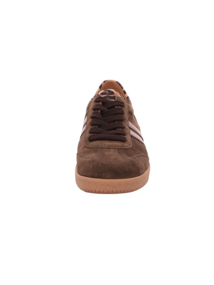 Schnürschuh in braun