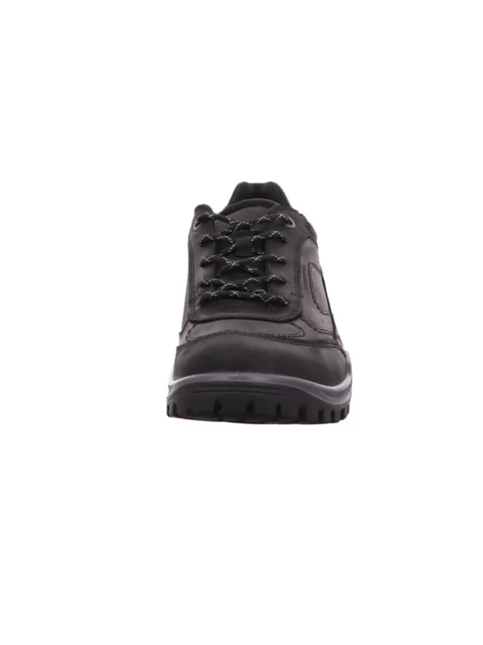 Schnürschuh in schwarz