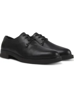 Schnürschuhe " Iman " in Schwarz