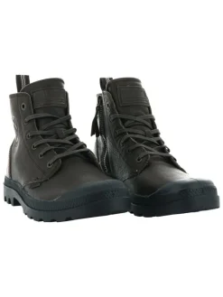 Schnürschuhe in Braun