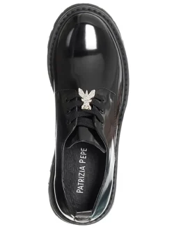 Schnürschuhe in Schwarz