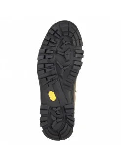 Schuh Rebellion in Khaki