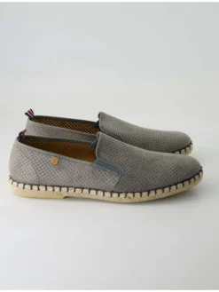 Slipper in Grau