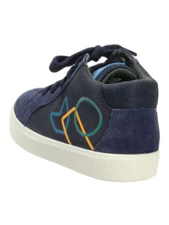 Sneaker in Blau