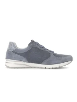 Sneaker low in blau