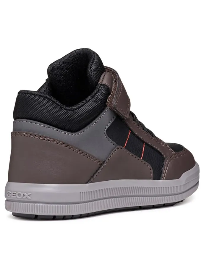 Sneakers "Arzach" in Schwarz/ Braun