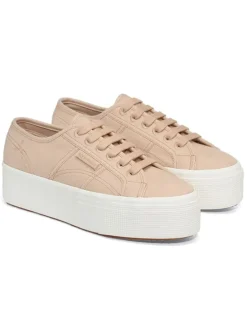 Sneakers in Beige