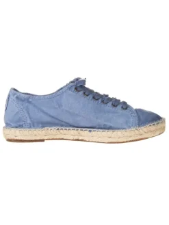 Sneakers in Blau