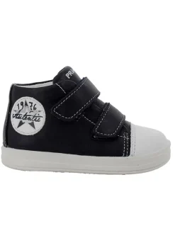 Sneakers in Dunkelblau