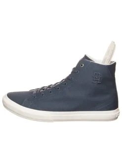 Sneakers in Dunkelblau