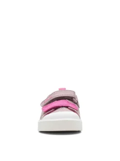 Sneakers in Rosa