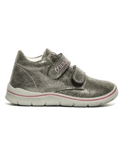 Sneakers in Silber