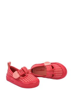 Spangenballerinas in Rot