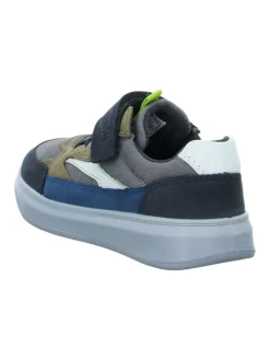 Sportliche Schnürschuhe in Bunt